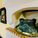 酒店 罗多斯尼奥霍里精英套房精品酒店 4*