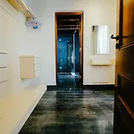 酒店 罗多斯尼奥霍里精英套房精品酒店 Rhodes City