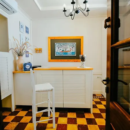 Rodos Niohori Elite Boutique 호텔 4*
